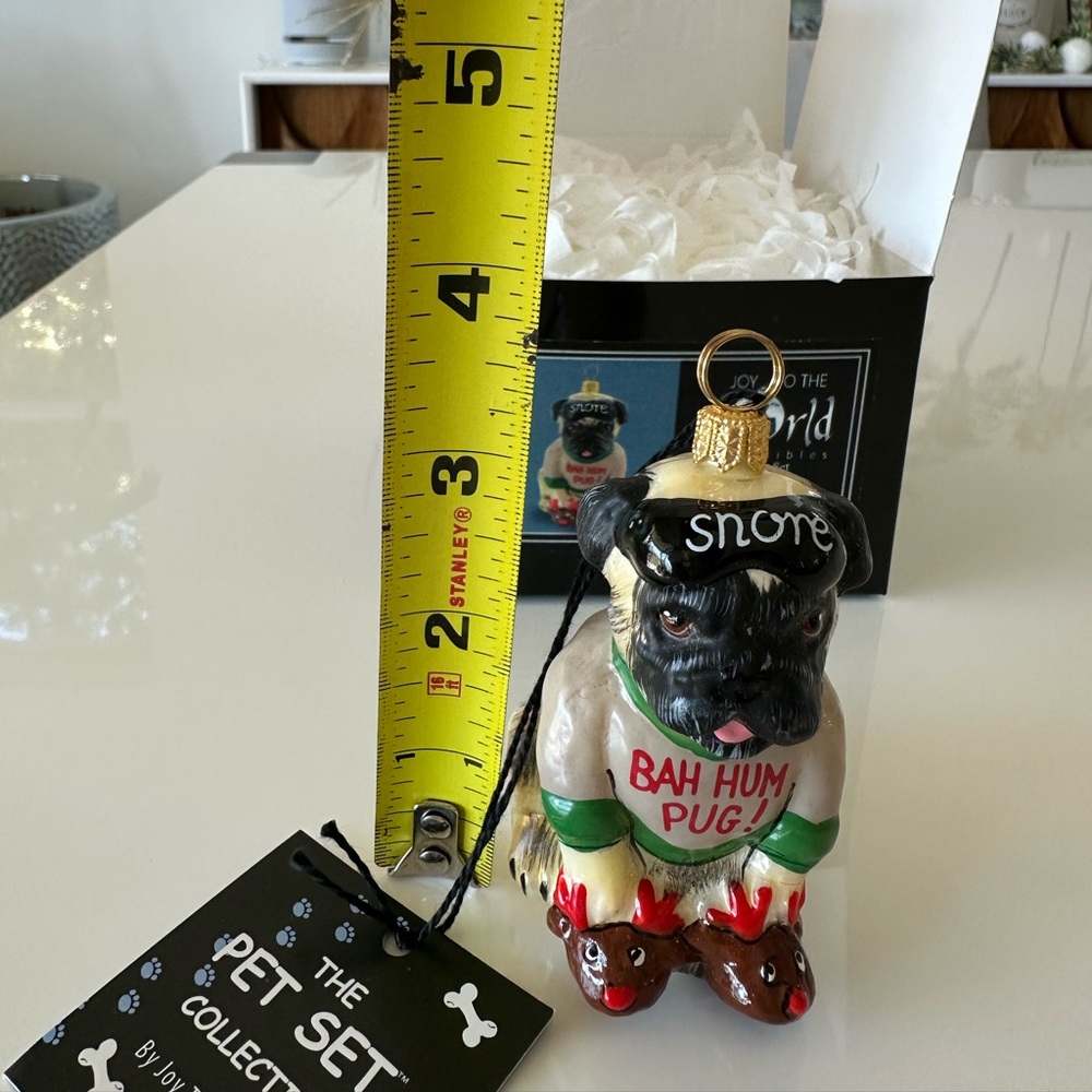 Joy to the World Bah Hum Pug Collectibles Ornament. Brand New In Box. - Picture 11 of 12